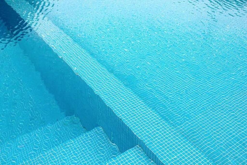 Refugio Louro • Gym - Pool - Tennis レサ・ダ・パルメイラ エクステリア 写真