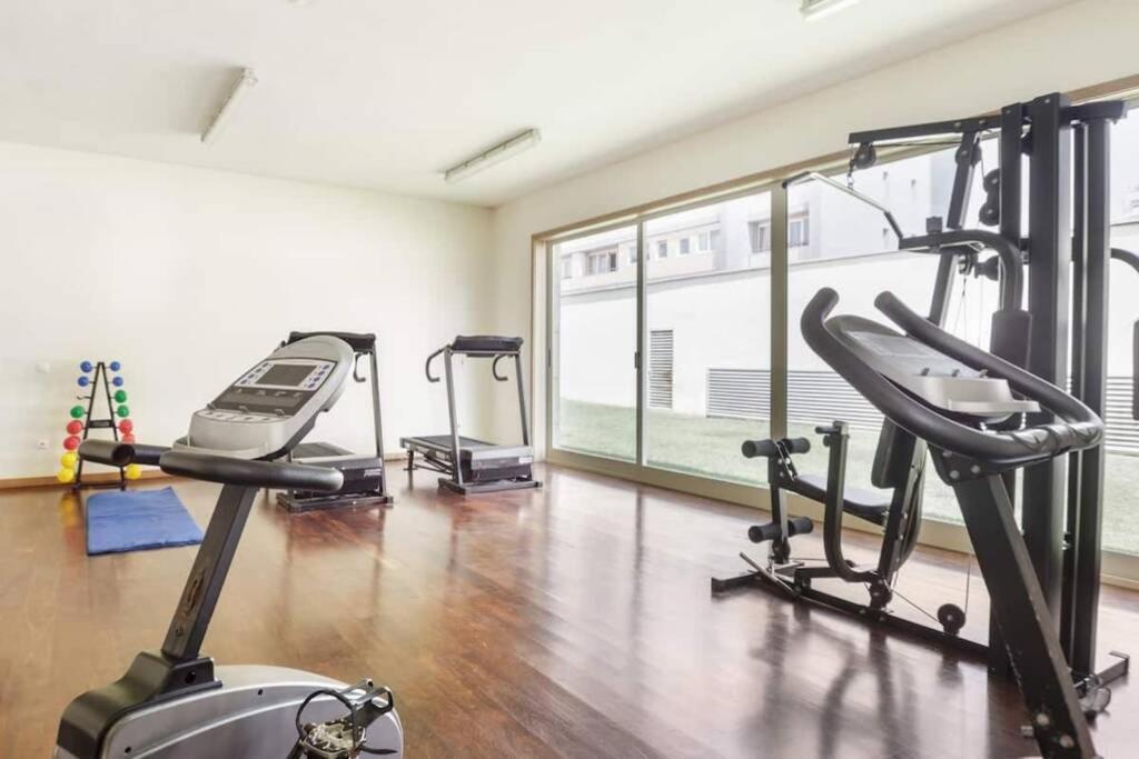 Refugio Louro • Gym - Pool - Tennis レサ・ダ・パルメイラ エクステリア 写真